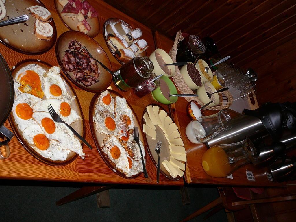 Penzion Apartman Janov Janov nad Nisou Buitenkant foto
